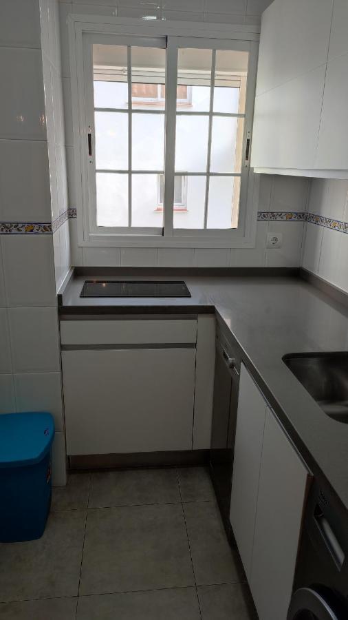 Apartamento Paseo Maritimo, Centro Torre Del Mar Dış mekan fotoğraf